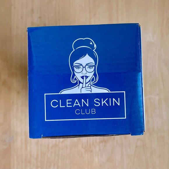 Clean Skin Club: Fruit Infuser Watter Bottle, 1 L, New in Original Packaging. - Picture 5 of 7